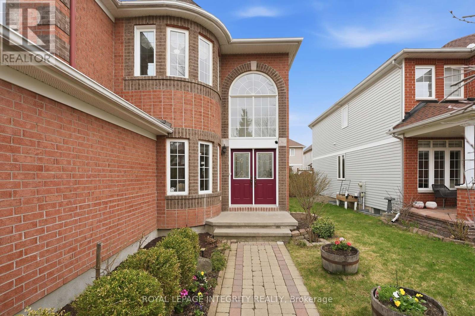 46 Catterick Crescent, Ottawa, Ontario  K2K 3M6 - Photo 3 - X13572754