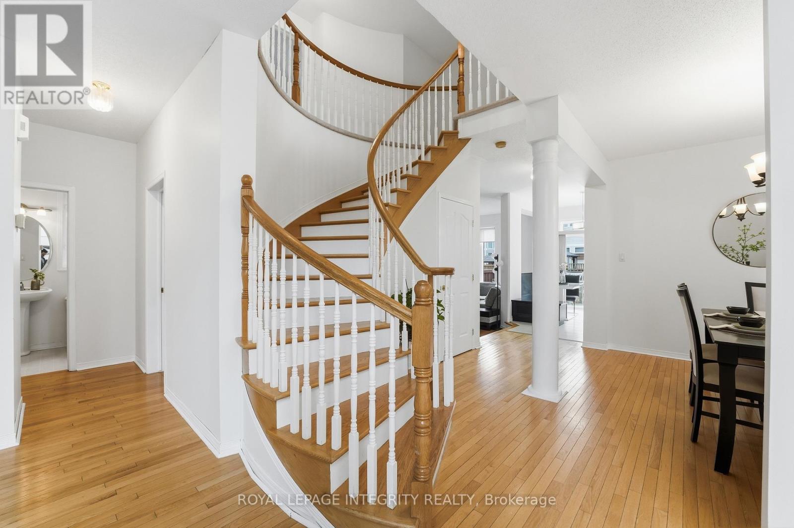 46 Catterick Crescent, Ottawa, Ontario  K2K 3M6 - Photo 5 - X13572754