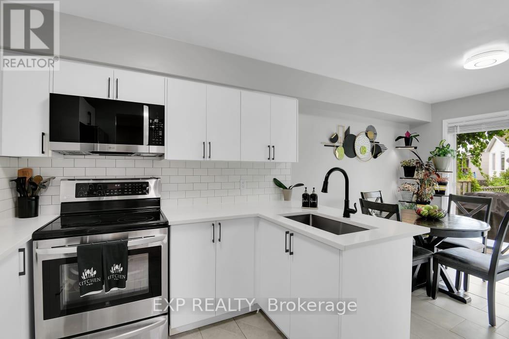 138 Acklam Terrace, Ottawa, Ontario  K2K 2J5 - Photo 12 - X13572760