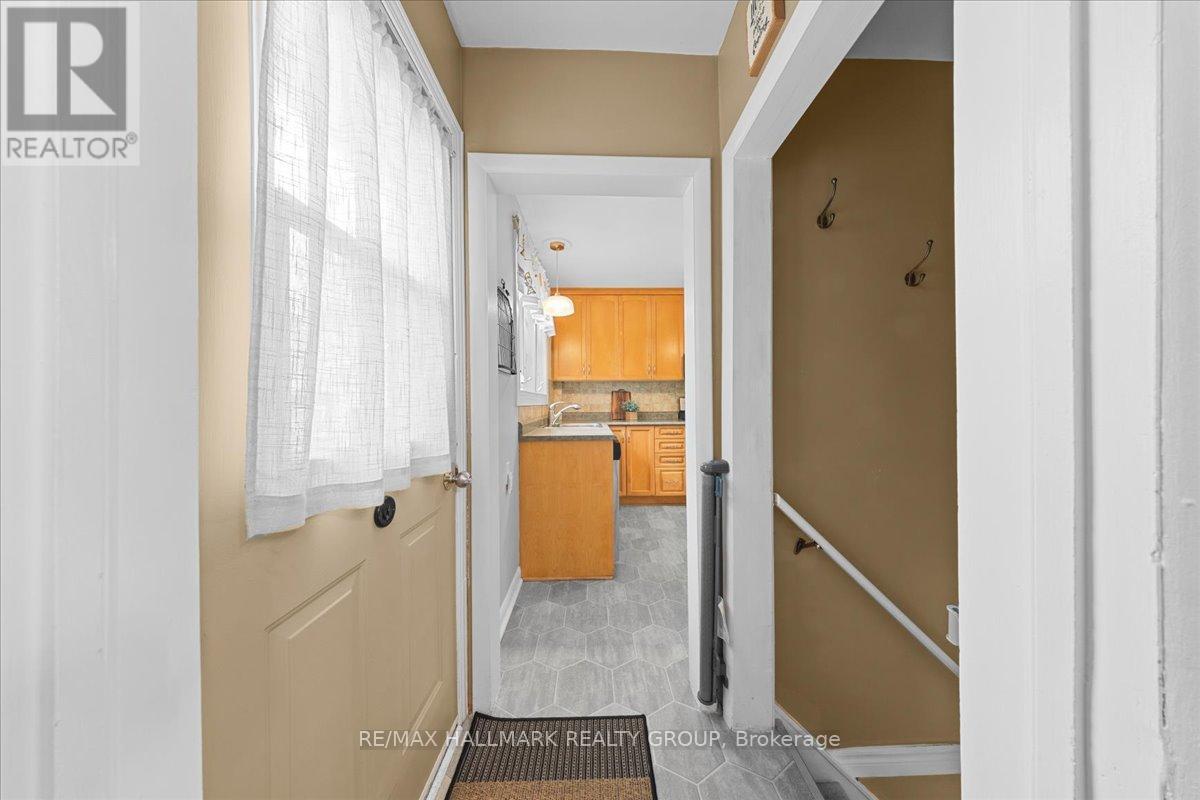 515 Clothier Street E, North Grenville, Ontario  K0G 1J0 - Photo 15 - X13572786