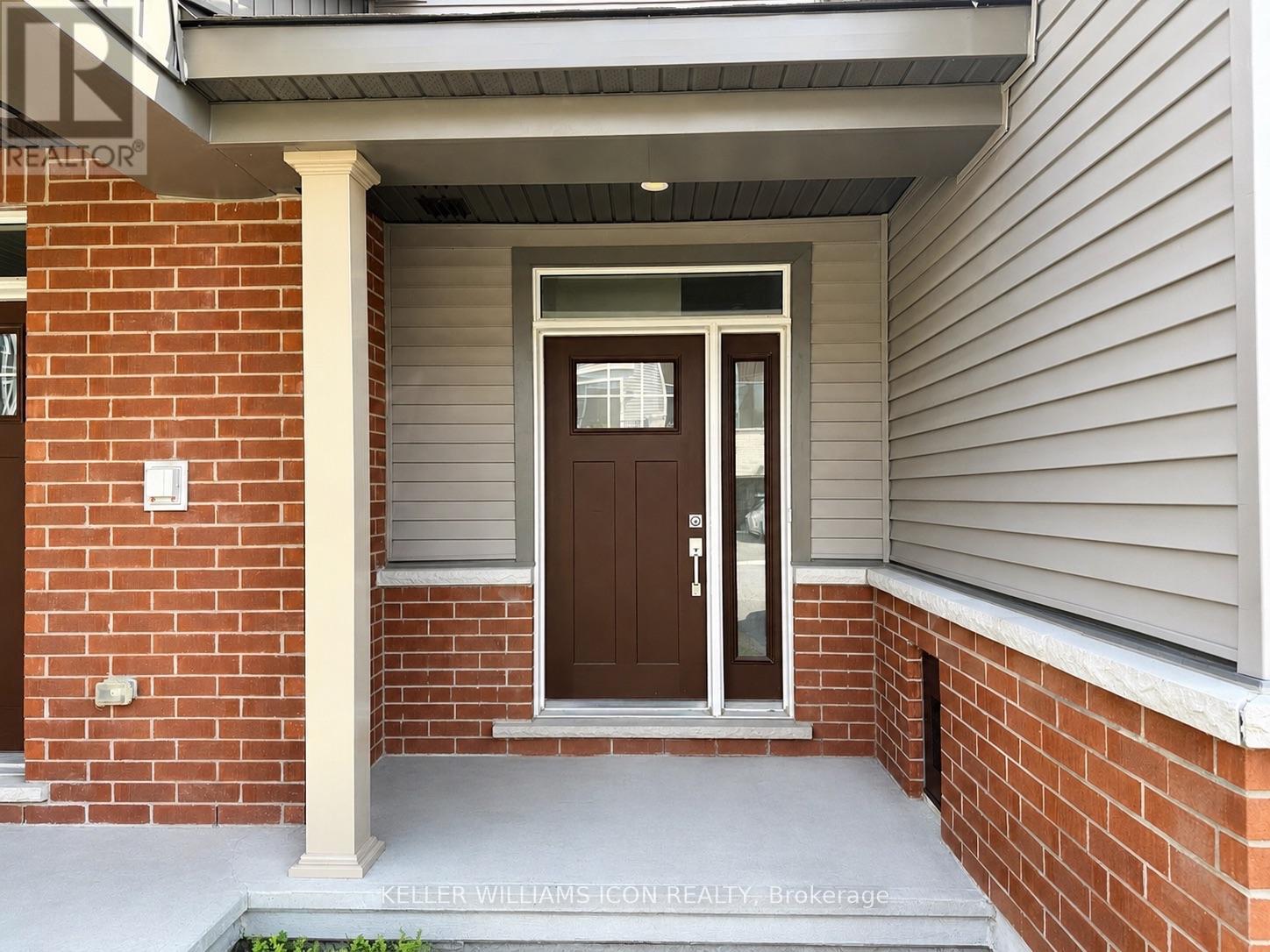 285 Elsie Macgill Walk, Ottawa, Ontario  K2W 0L2 - Photo 2 - X13572916