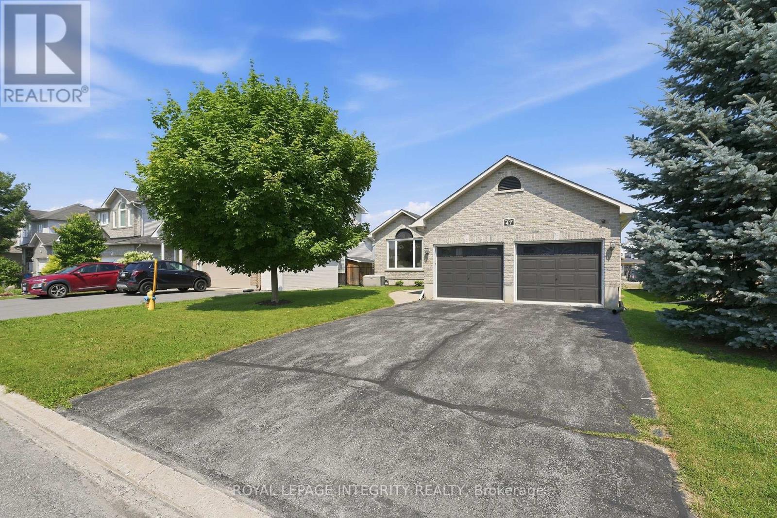 47 Daze Street, Russell, Ontario  K0A 1W0 - Photo 3 - X13572878