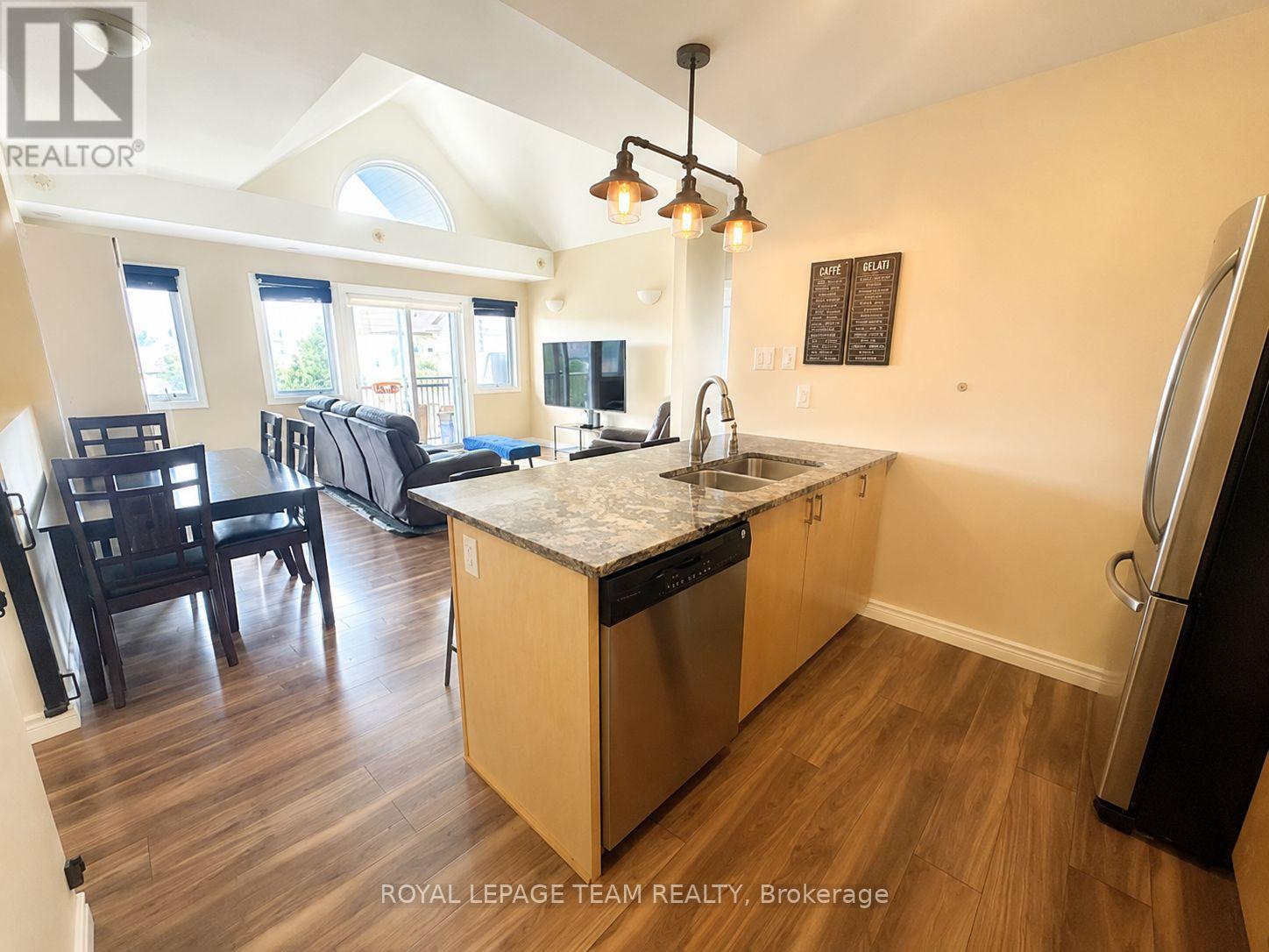 C - 763 Cedar Creek Drive, Ottawa, Ontario  K1T 0B3 - Photo 3 - X13573010