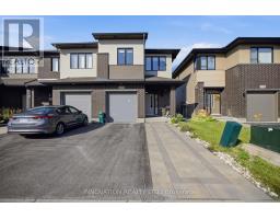 517 DRESSAGE AVENUE, Ottawa, Ontario