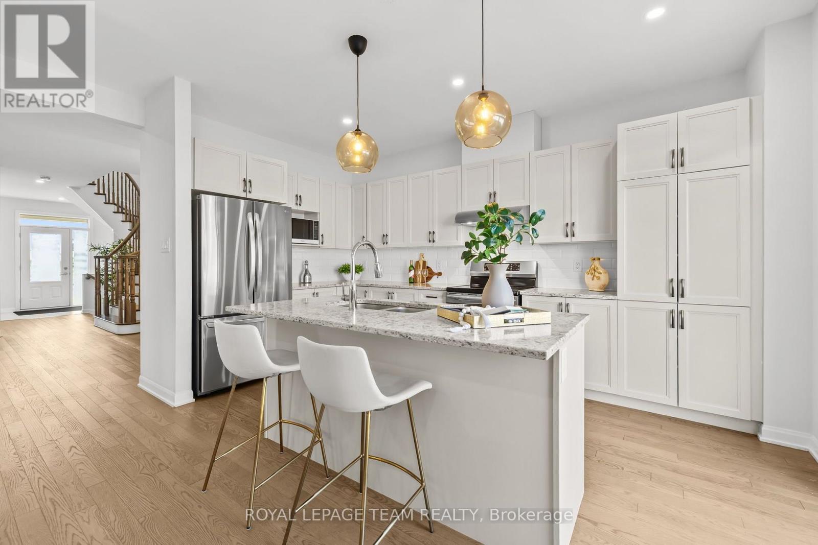 70 Ralph Erfle Way, Ottawa, Ontario  K2J 6V5 - Photo 10 - X13573322