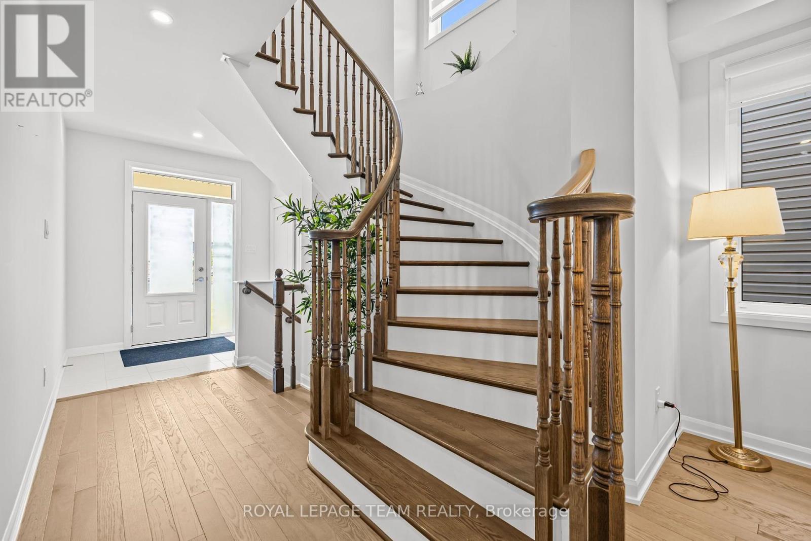 70 Ralph Erfle Way, Ottawa, Ontario  K2J 6V5 - Photo 3 - X13573322