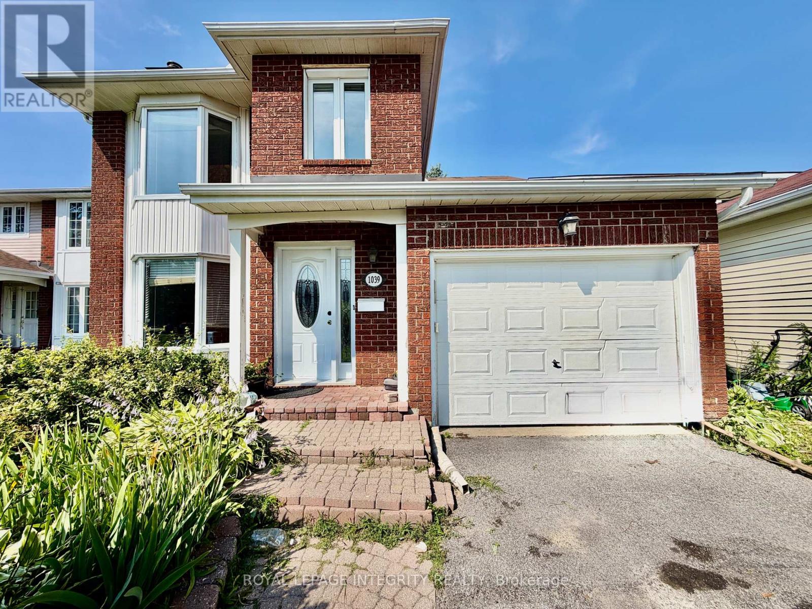 1039 Karsh Drive, Ottawa, Ontario  K1G 4N2 - Photo 1 - X13573402