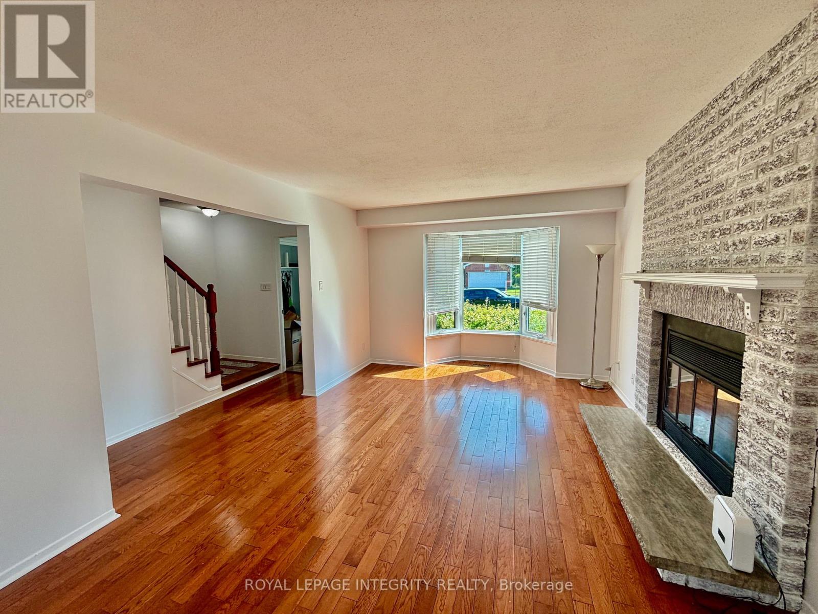 1039 Karsh Drive, Ottawa, Ontario  K1G 4N2 - Photo 12 - X13573402