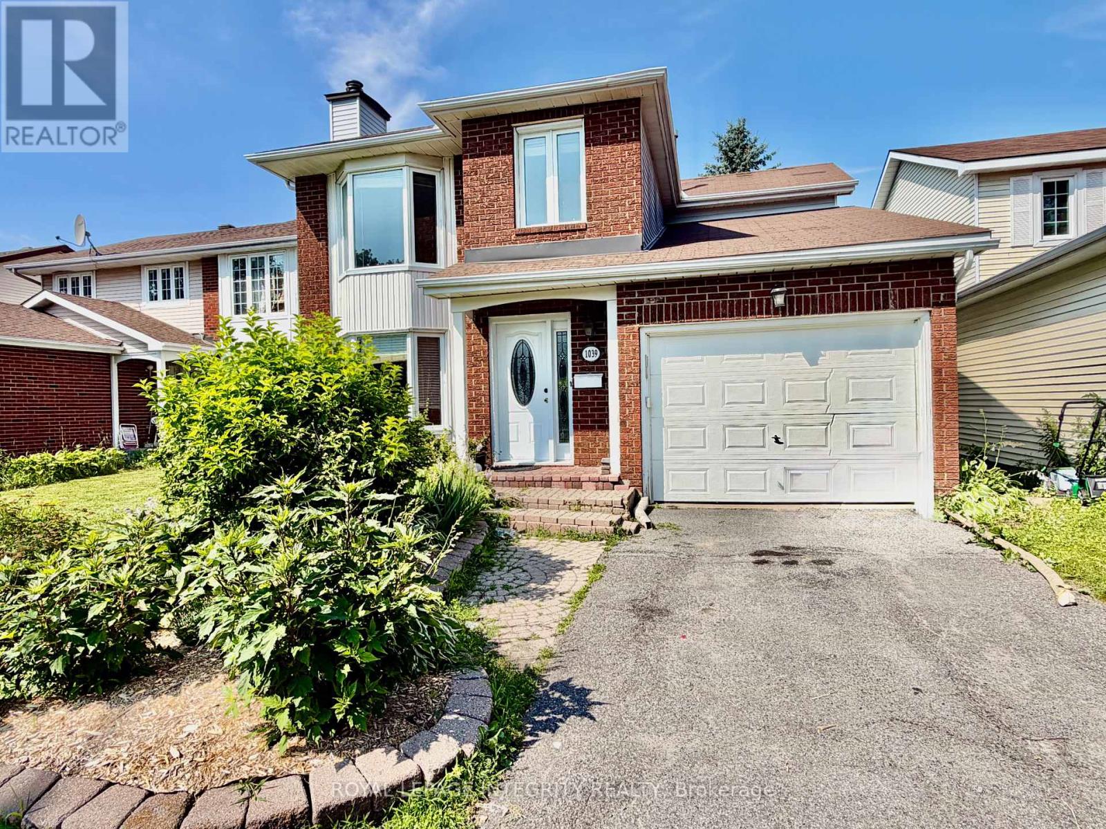 1039 Karsh Drive, Ottawa, Ontario  K1G 4N2 - Photo 2 - X13573402