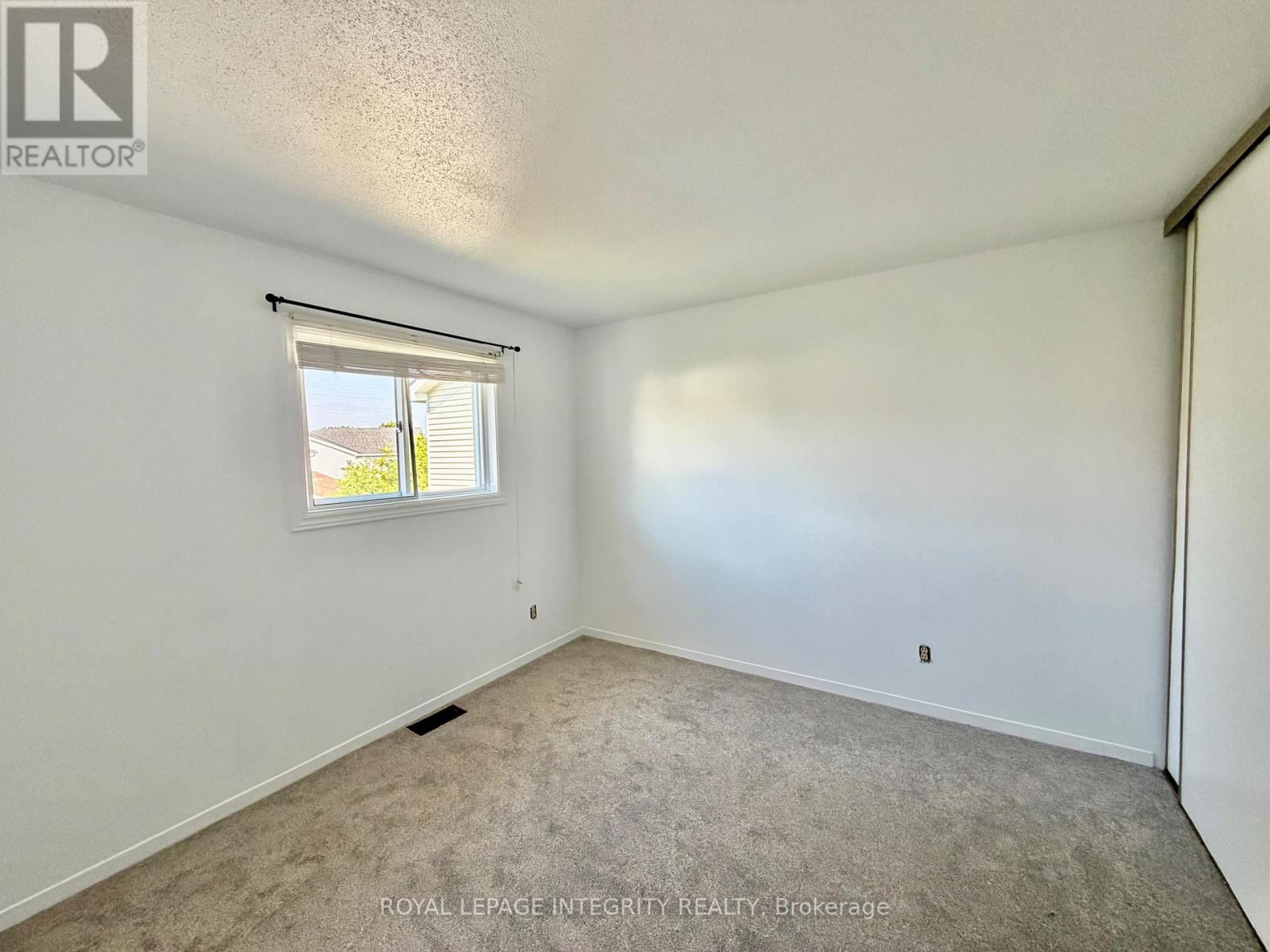 1039 Karsh Drive, Ottawa, Ontario  K1G 4N2 - Photo 24 - X13573402