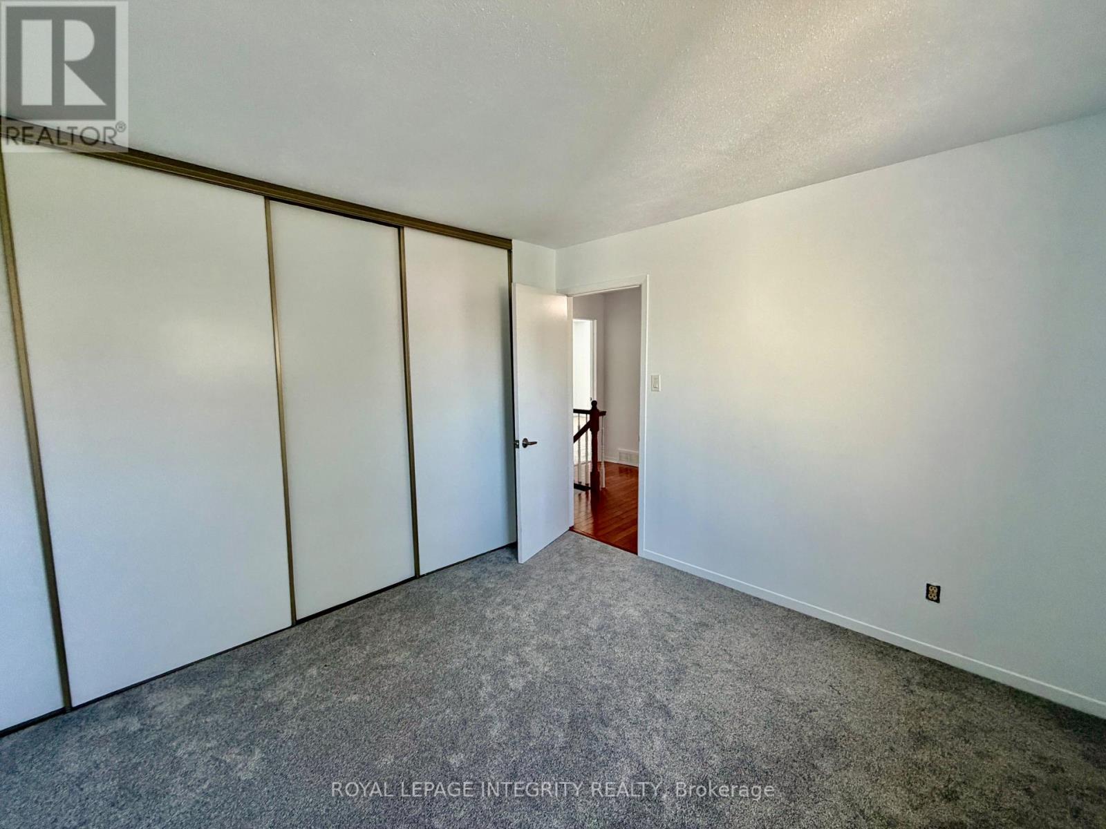 1039 Karsh Drive, Ottawa, Ontario  K1G 4N2 - Photo 25 - X13573402
