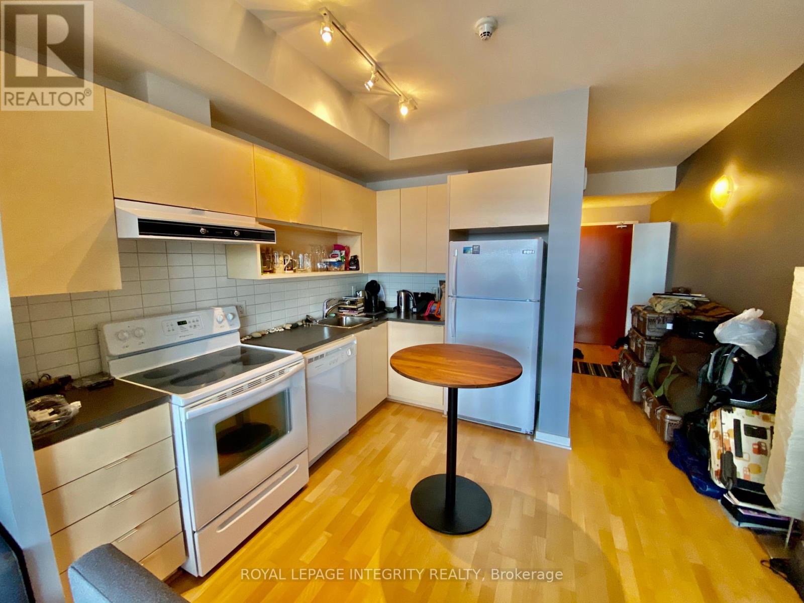 1612 - 324 Laurier Avenue W, Ottawa, Ontario  K1P 0A4 - Photo 3 - X13573404