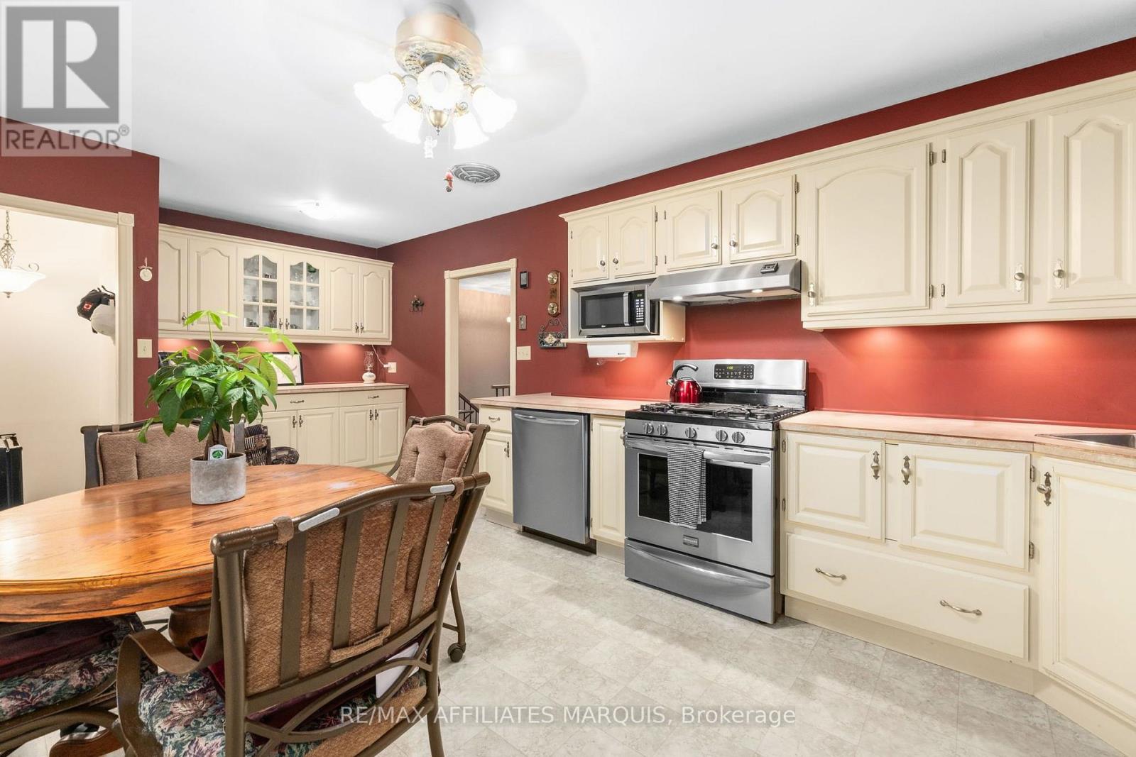 57 Golf Club Road, Rideau Lakes, Ontario  K7A 4S5 - Photo 13 - X13573574