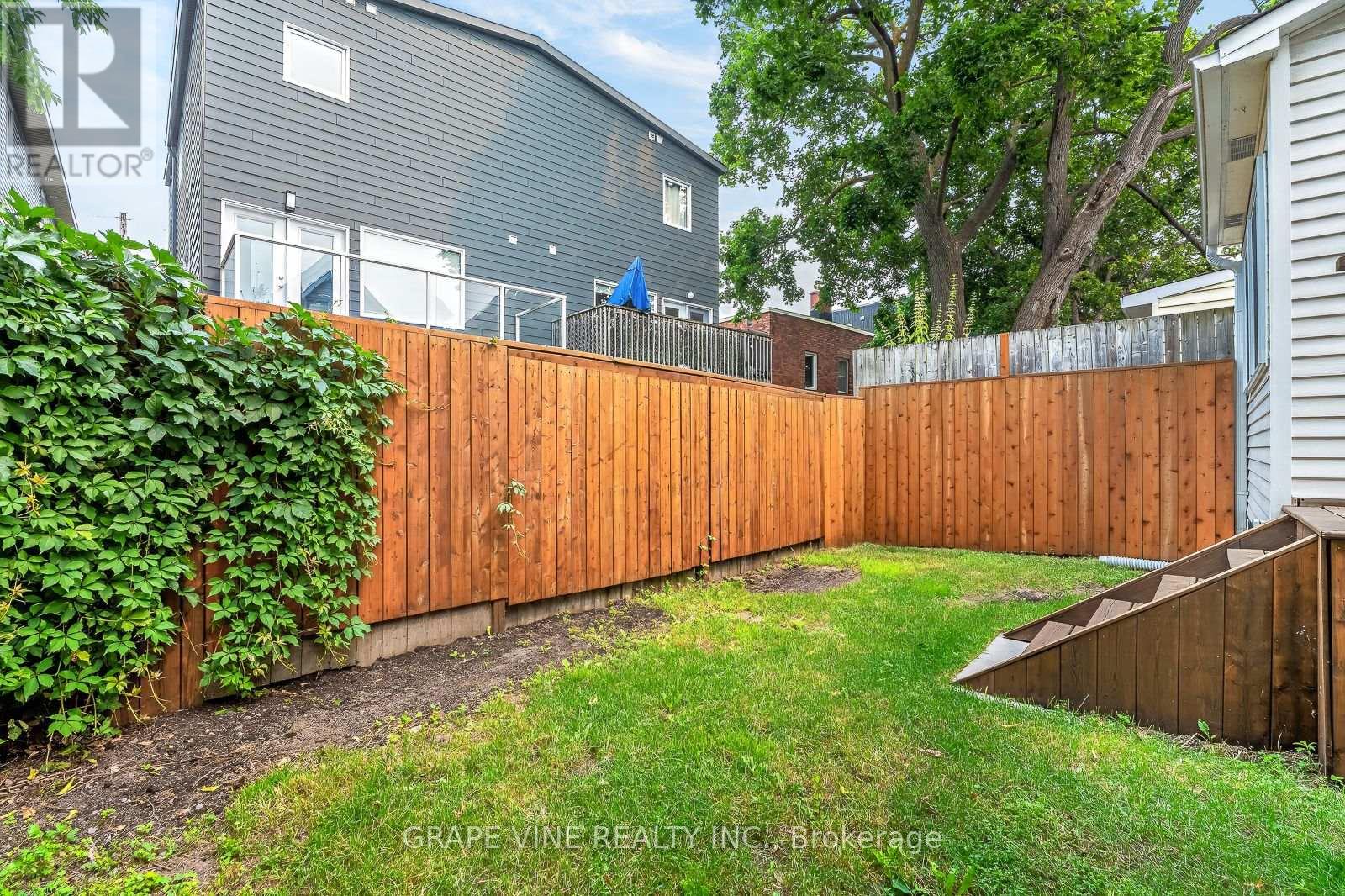 31 Westmount Avenue, Ottawa, Ontario  K1Y 3K2 - Photo 6 - X13573658