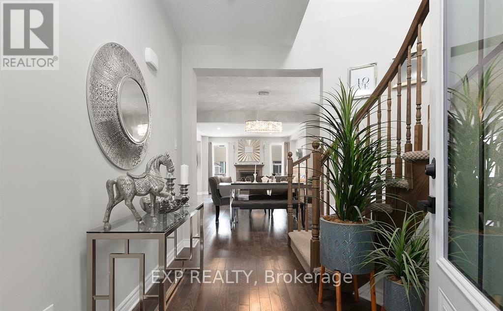 12 Knockaderry Crescent, Ottawa, Ontario  K2C 3H2 - Photo 3 - X13573798
