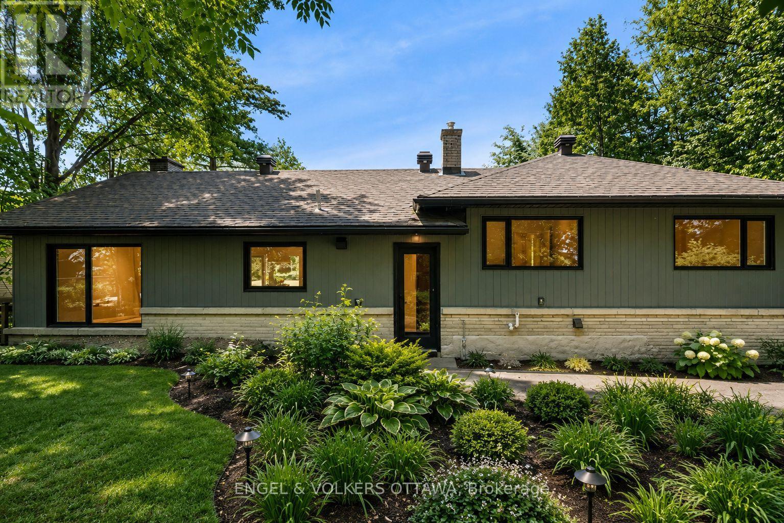 1 Amberly Place, Ottawa, Ontario  K1J 7J9 - Photo 40 - X13573922