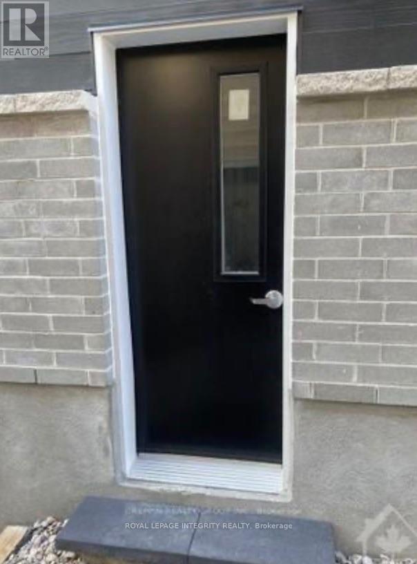 Basement - 1400 Mayview Avenue, Ottawa, Ontario  K1Z 8H7 - Photo 2 - X13573936