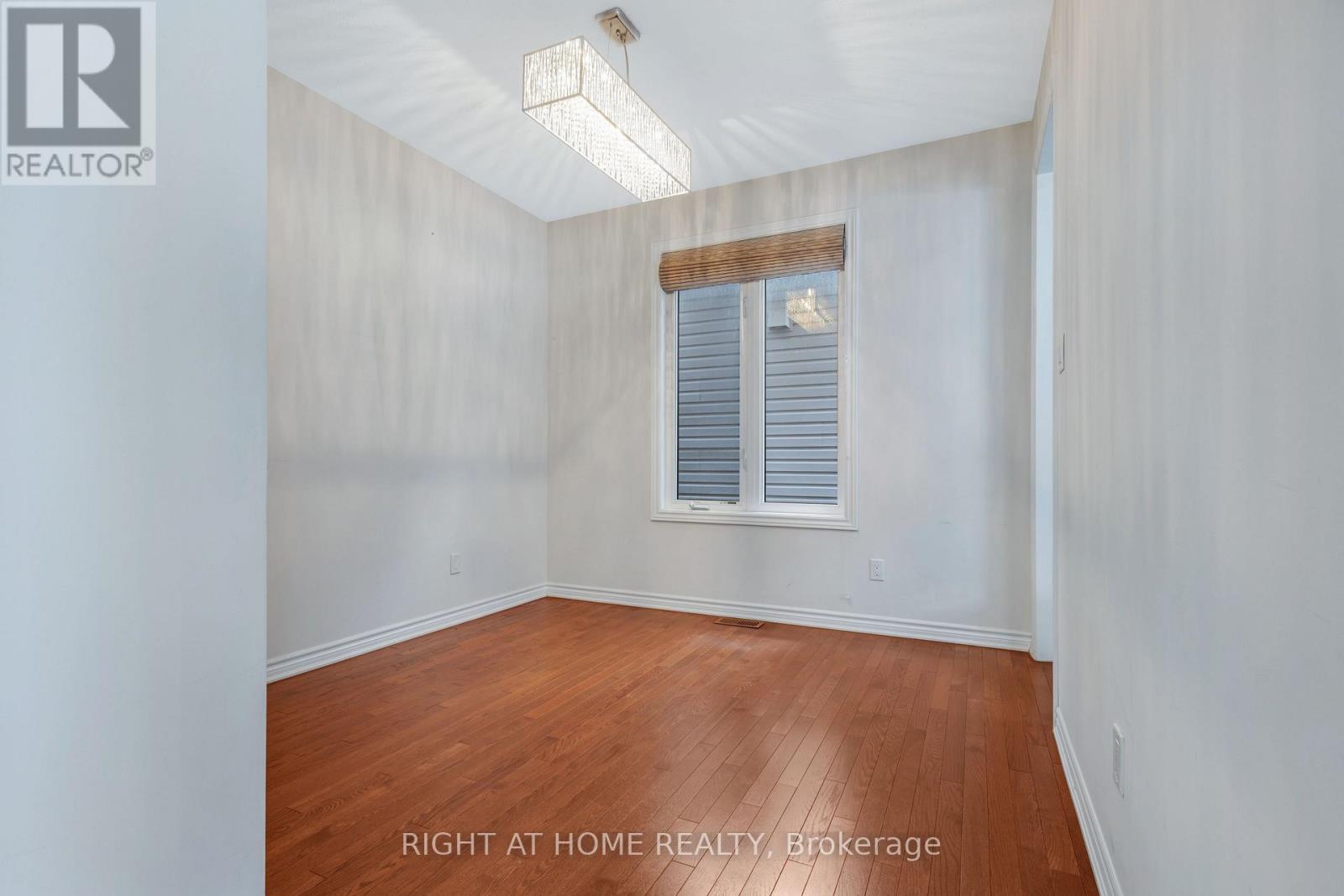 209 Rivertree Street, Ottawa, Ontario  K2M 0J4 - Photo 10 - X13574052
