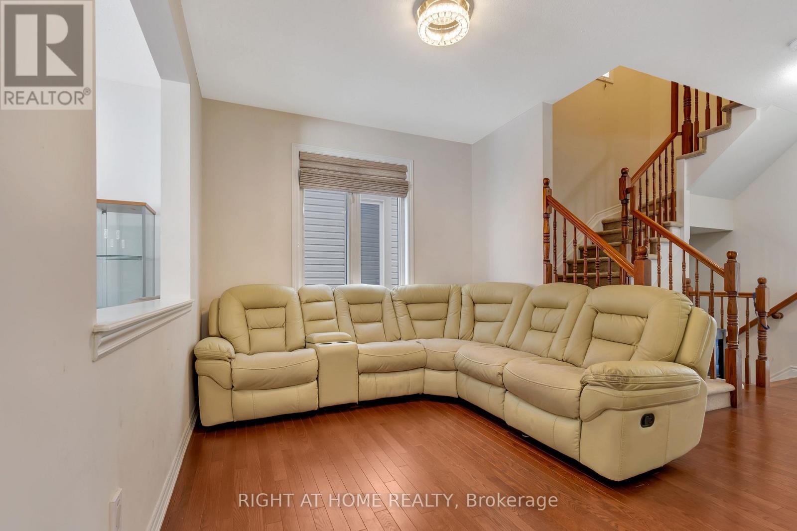 209 Rivertree Street, Ottawa, Ontario  K2M 0J4 - Photo 11 - X13574052