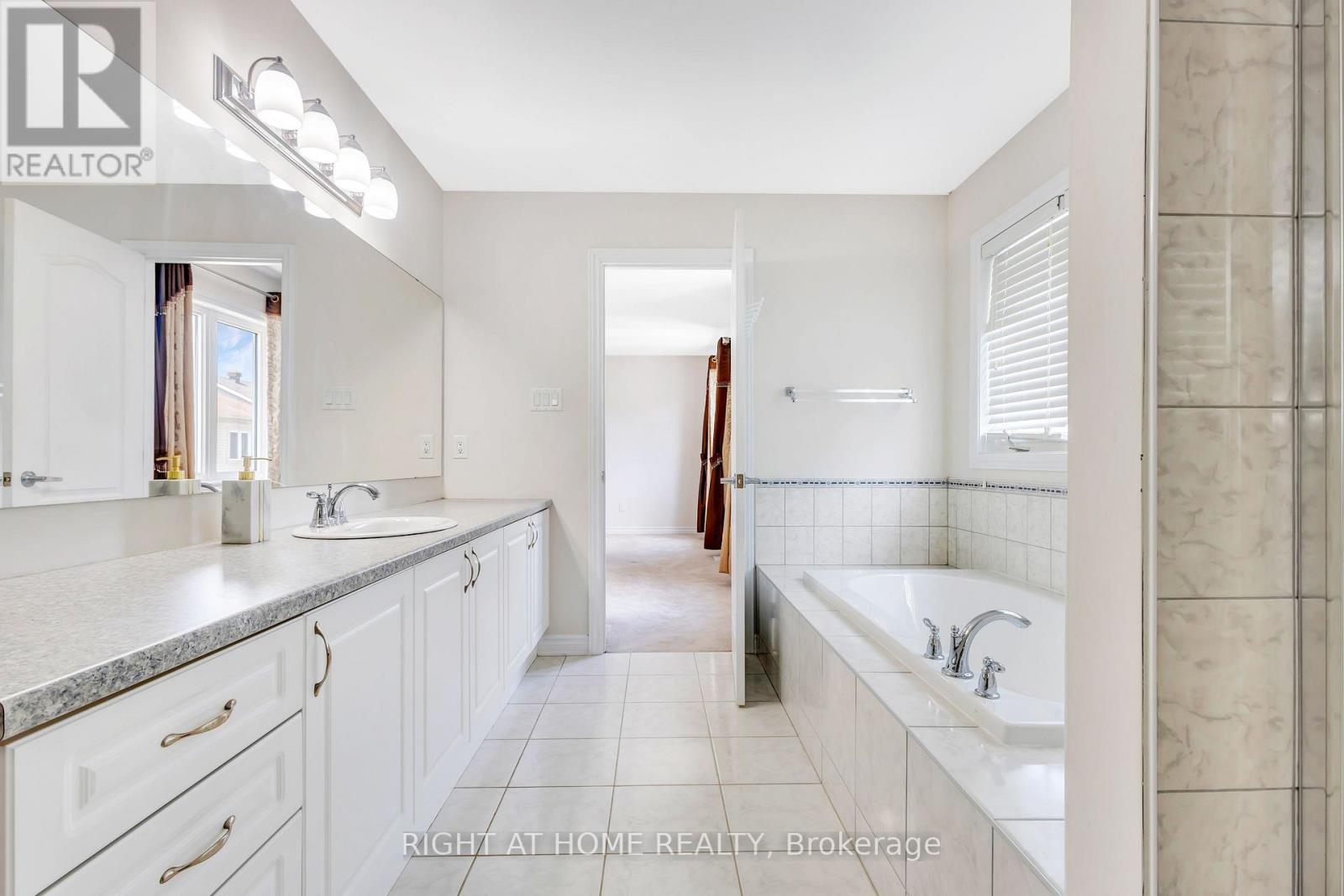 209 Rivertree Street, Ottawa, Ontario  K2M 0J4 - Photo 39 - X13574052