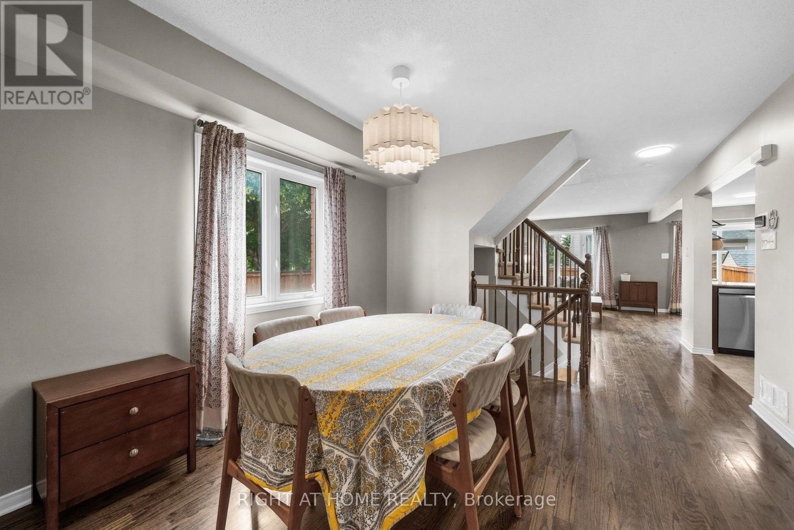 100 Lokoya Street, Ottawa, Ontario  K2S 0J3 - Photo 10 - X13574276