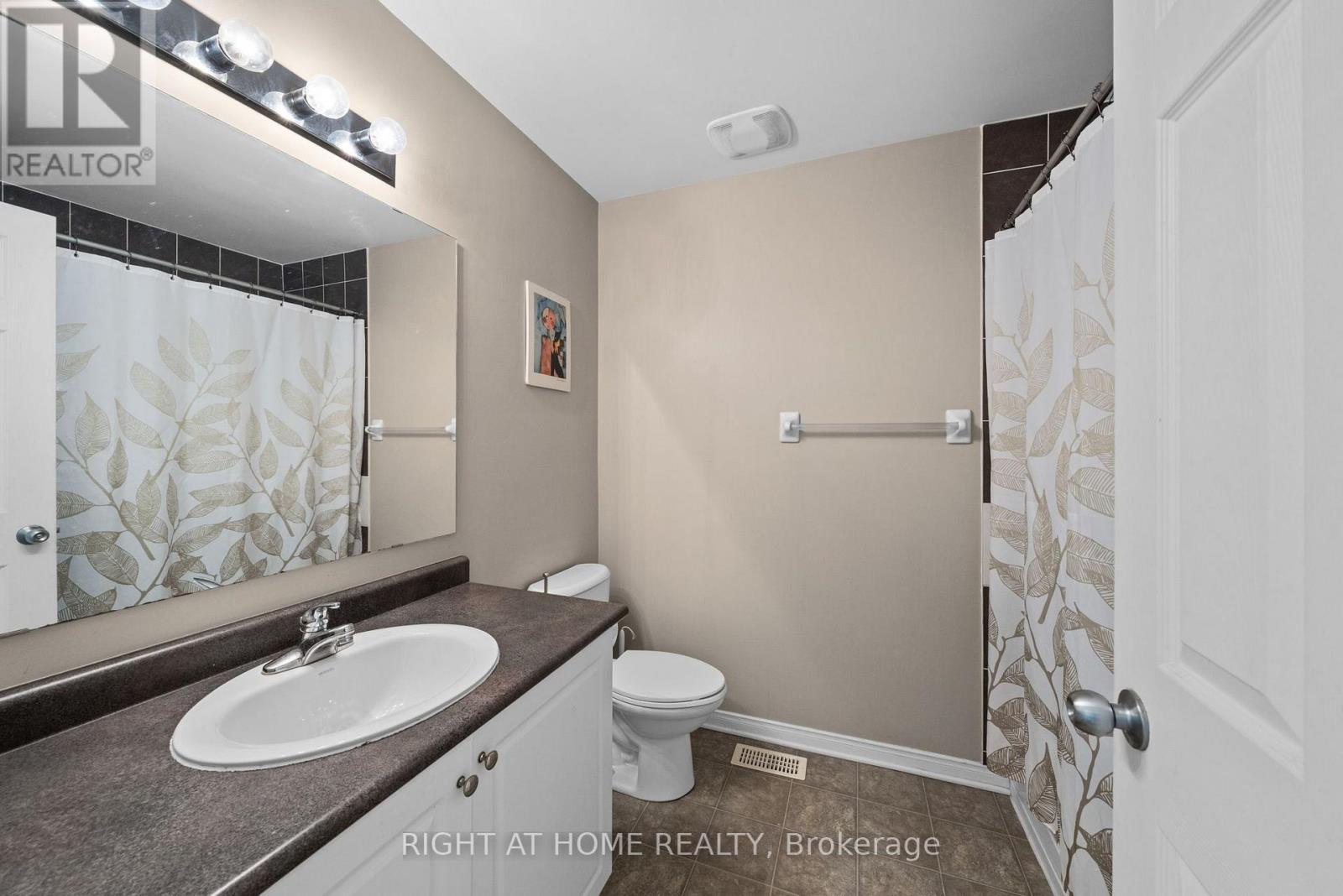 100 Lokoya Street, Ottawa, Ontario  K2S 0J3 - Photo 30 - X13574276