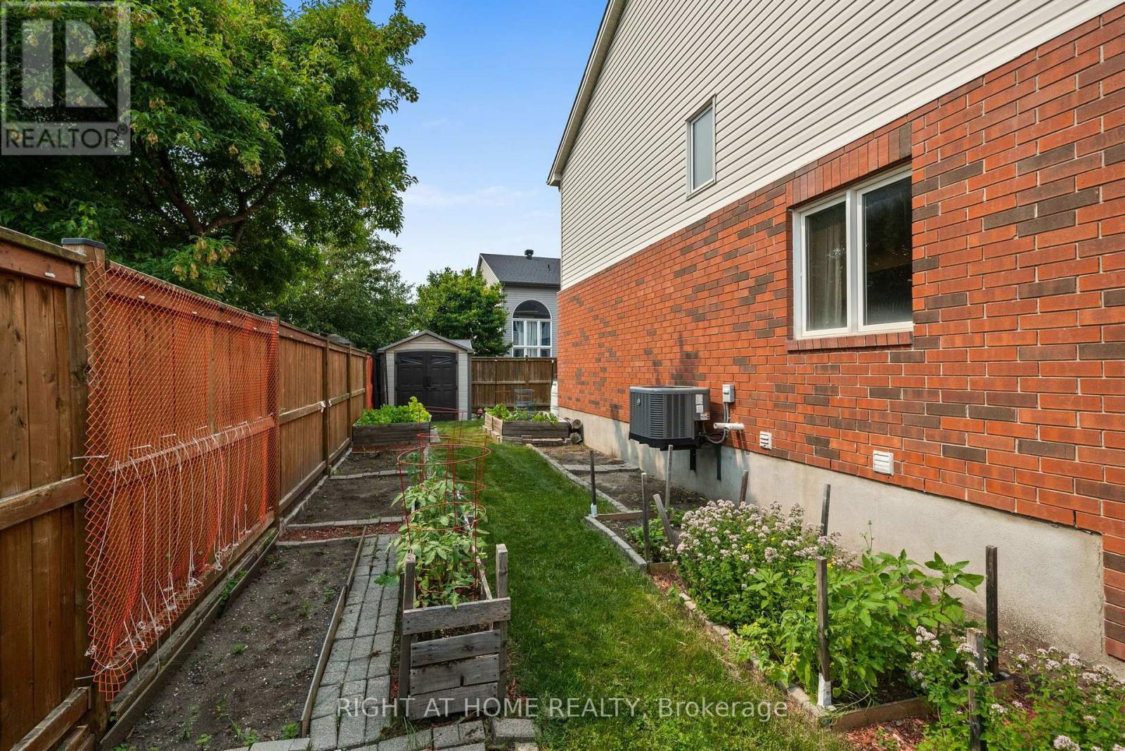 100 Lokoya Street, Ottawa, Ontario  K2S 0J3 - Photo 42 - X13574276