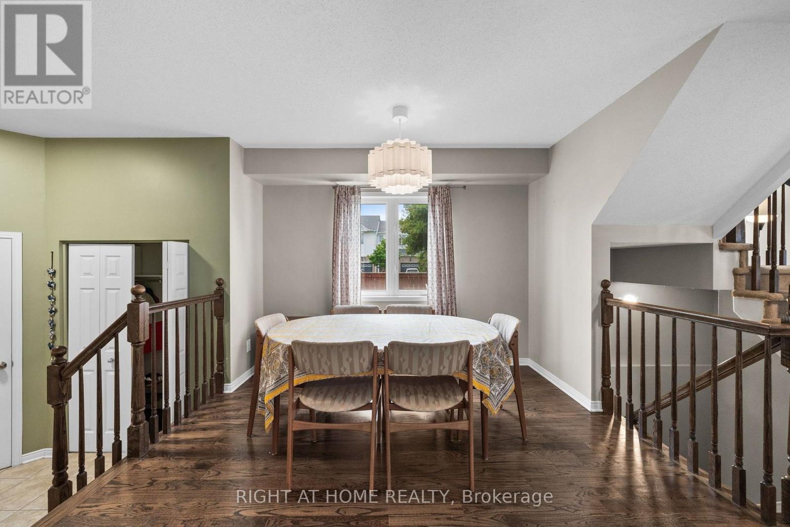 100 Lokoya Street, Ottawa, Ontario  K2S 0J3 - Photo 8 - X13574276