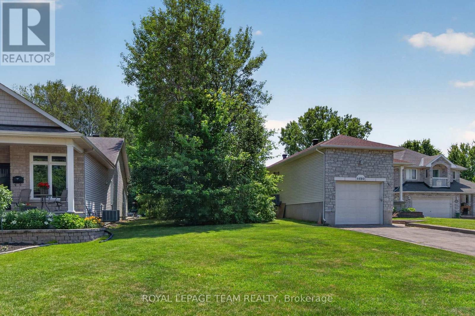 6882c Edgar Brault Street, Ottawa, Ontario  K1C 1L7 - Photo 4 - X13574368