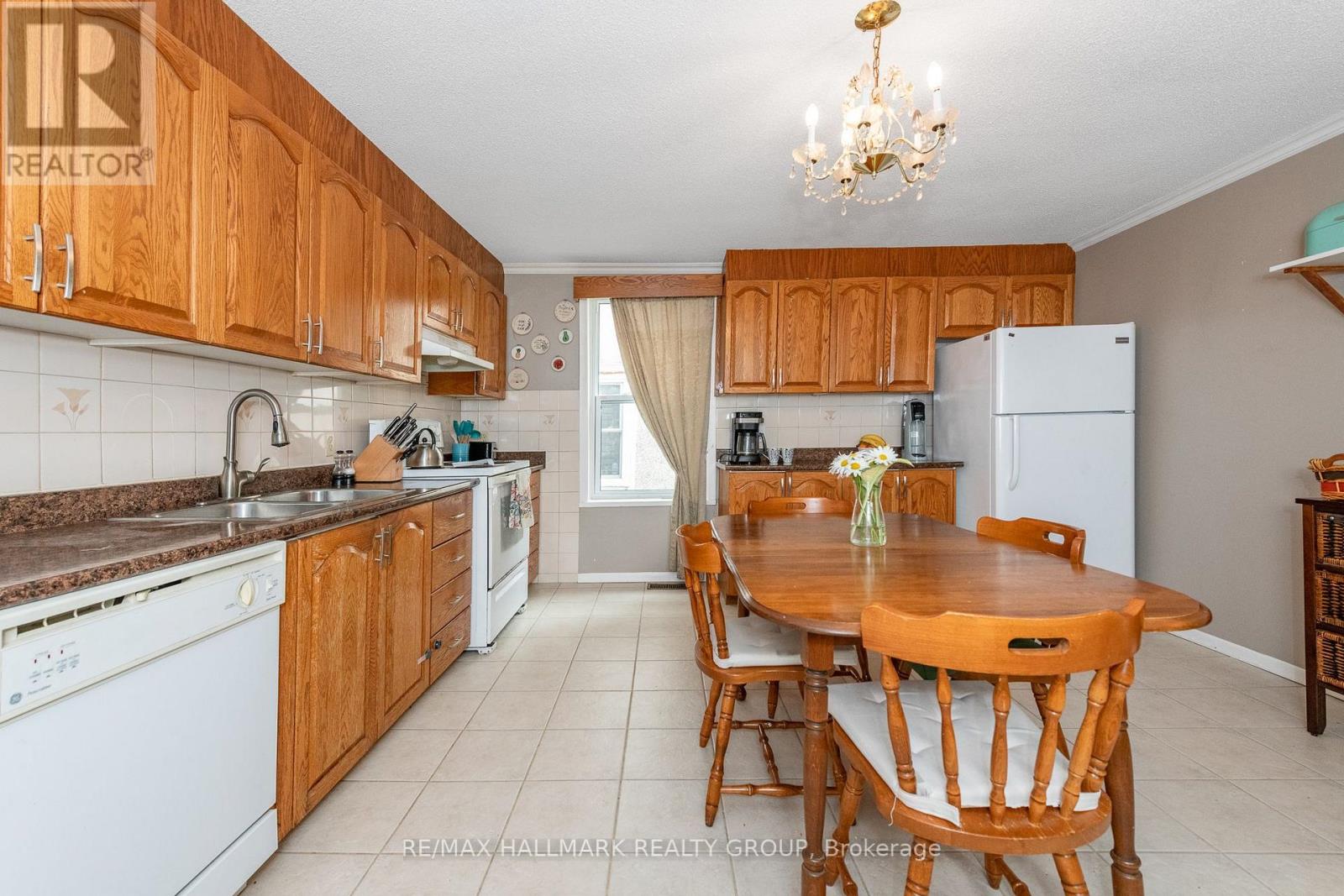 53 Louisa Street, Ottawa, Ontario  K1R 6Y7 - Photo 14 - X13574386