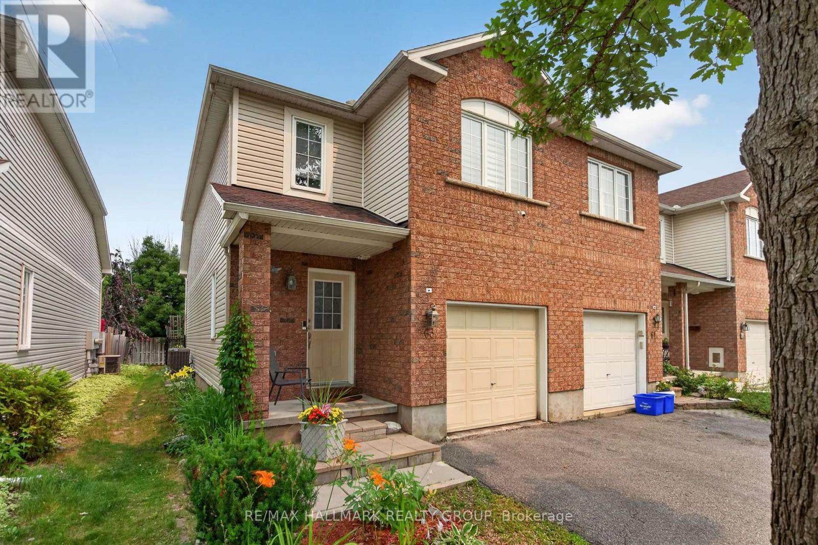 63 Palmadeo Drive, Ottawa, Ontario  K2J 4Z3 - Photo 2 - X13574710
