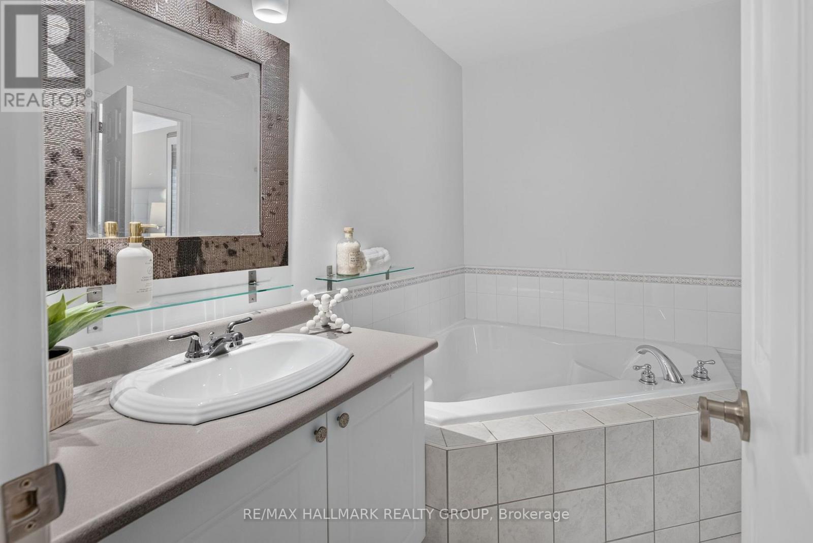 63 Palmadeo Drive, Ottawa, Ontario  K2J 4Z3 - Photo 28 - X13574710