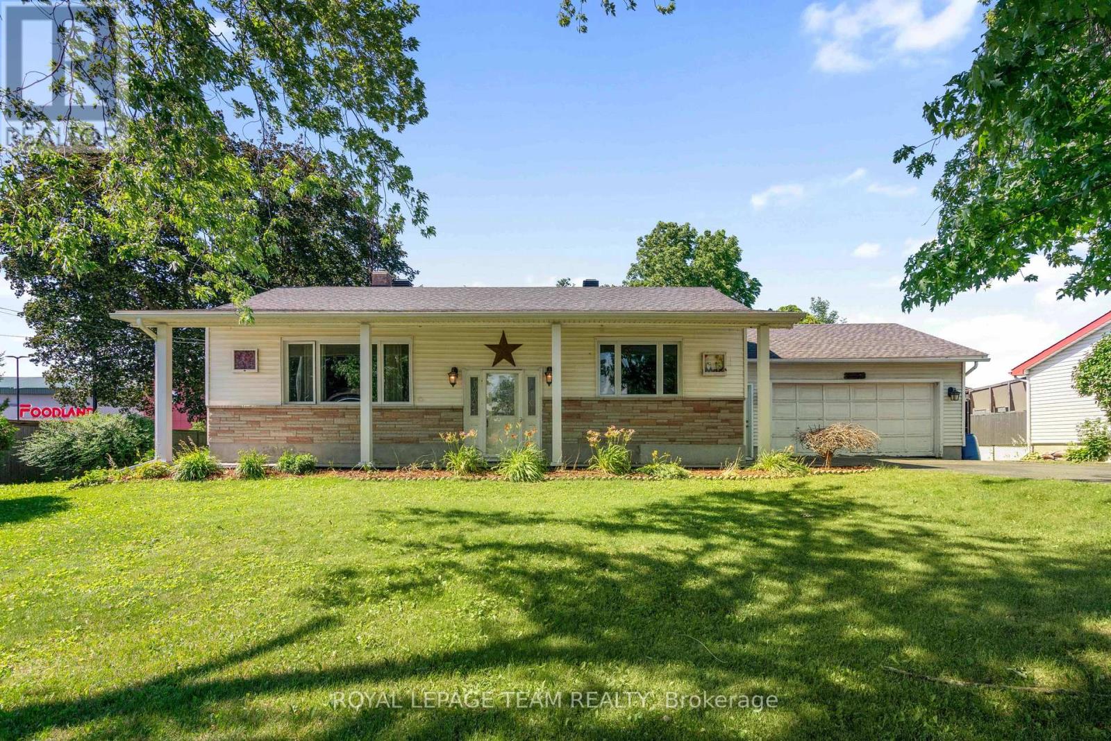 12029 Main Street, North Dundas, Ontario  K0C 2K0 - Photo 1 - X13574776