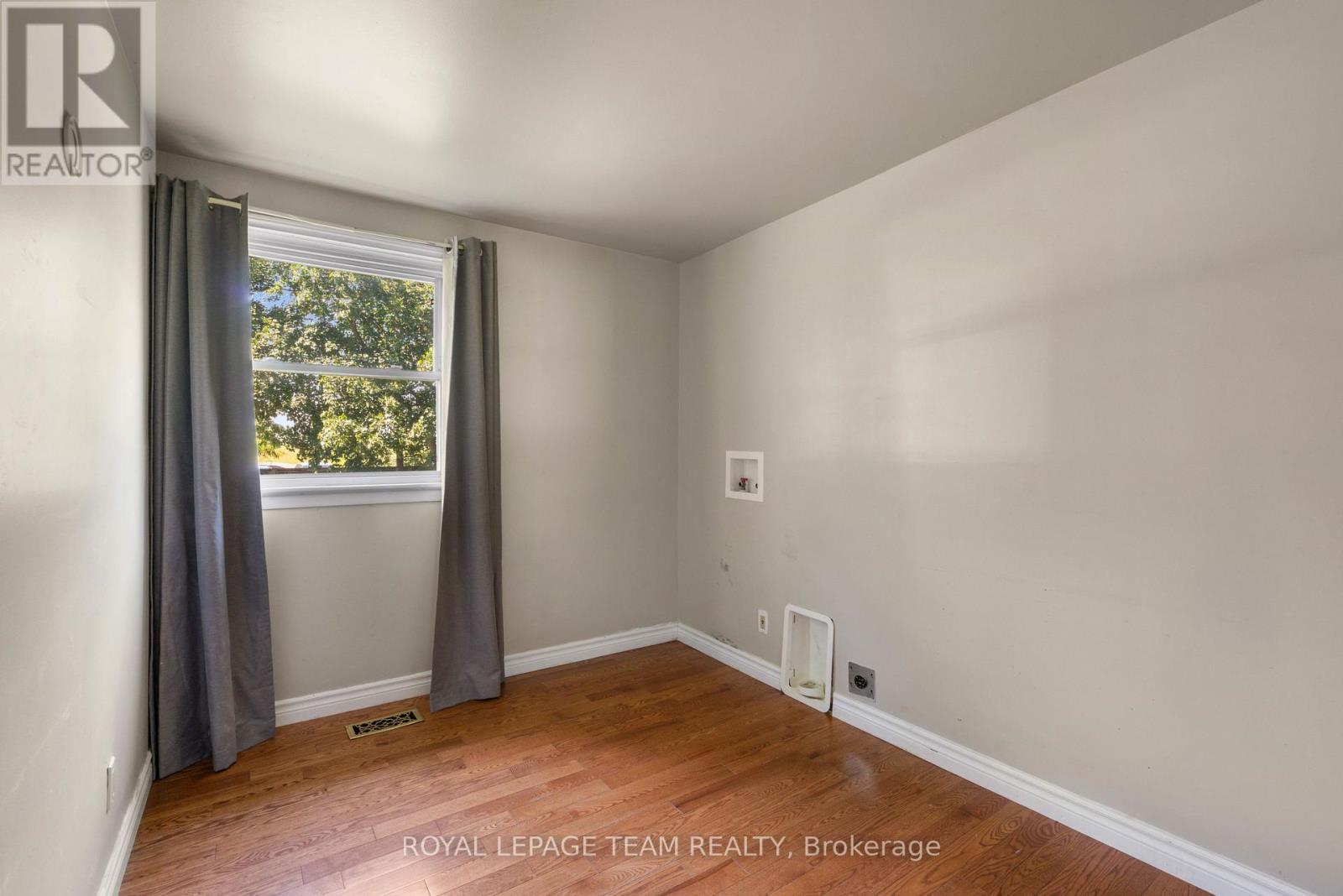 12029 Main Street, North Dundas, Ontario  K0C 2K0 - Photo 15 - X13574776