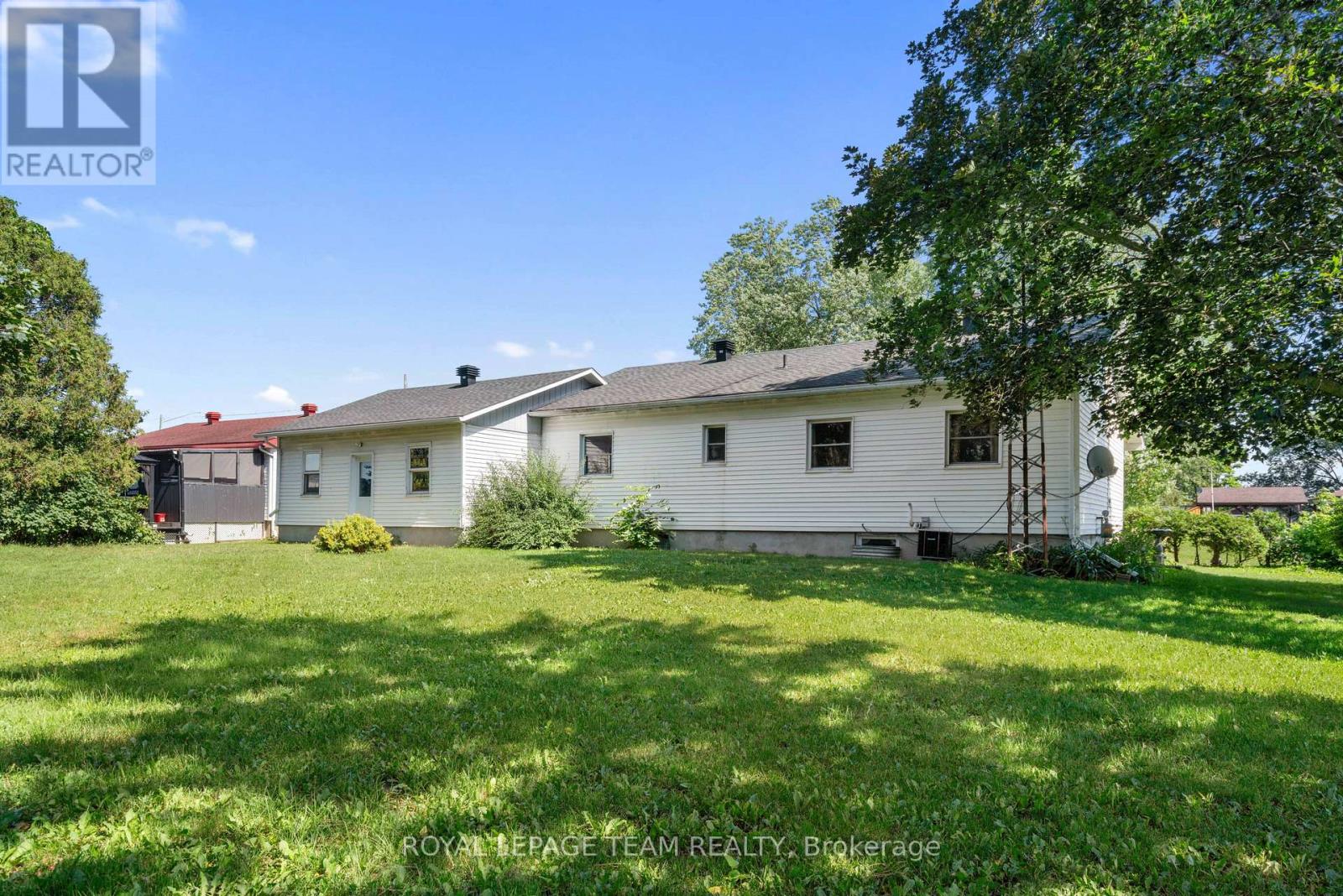 12029 Main Street, North Dundas, Ontario  K0C 2K0 - Photo 28 - X13574776