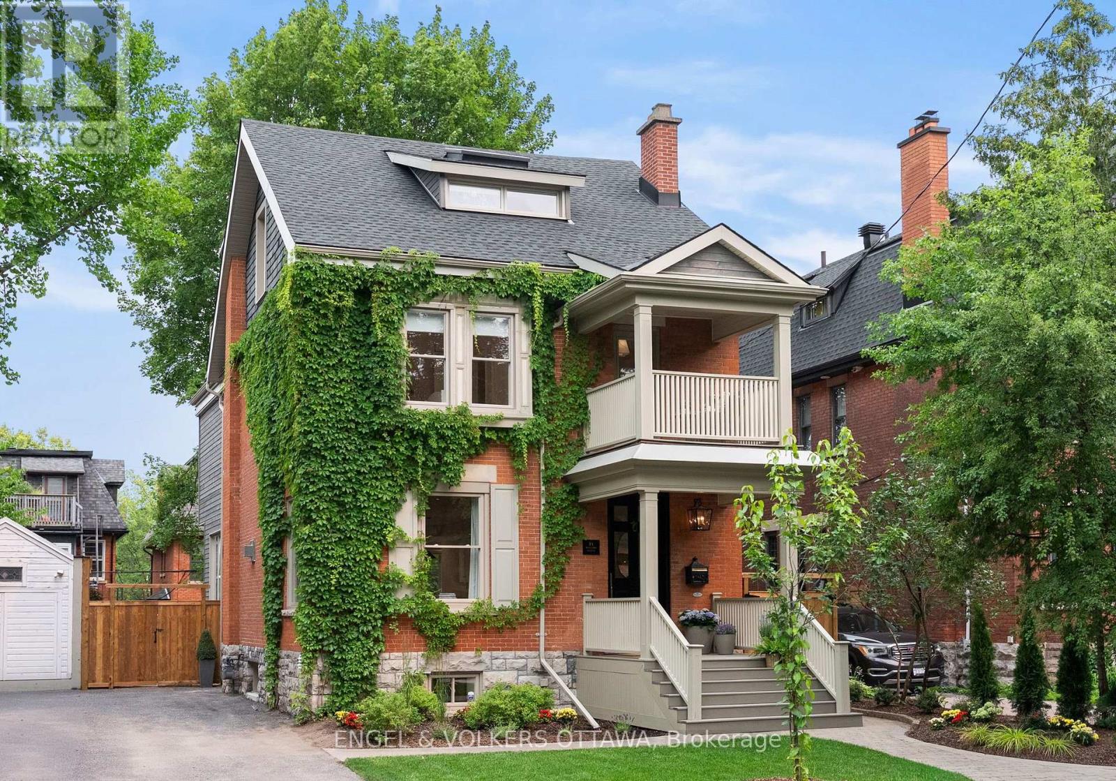31 Woodlawn Avenue, Ottawa, Ontario  K1S 2S8 - Photo 1 - X13574792