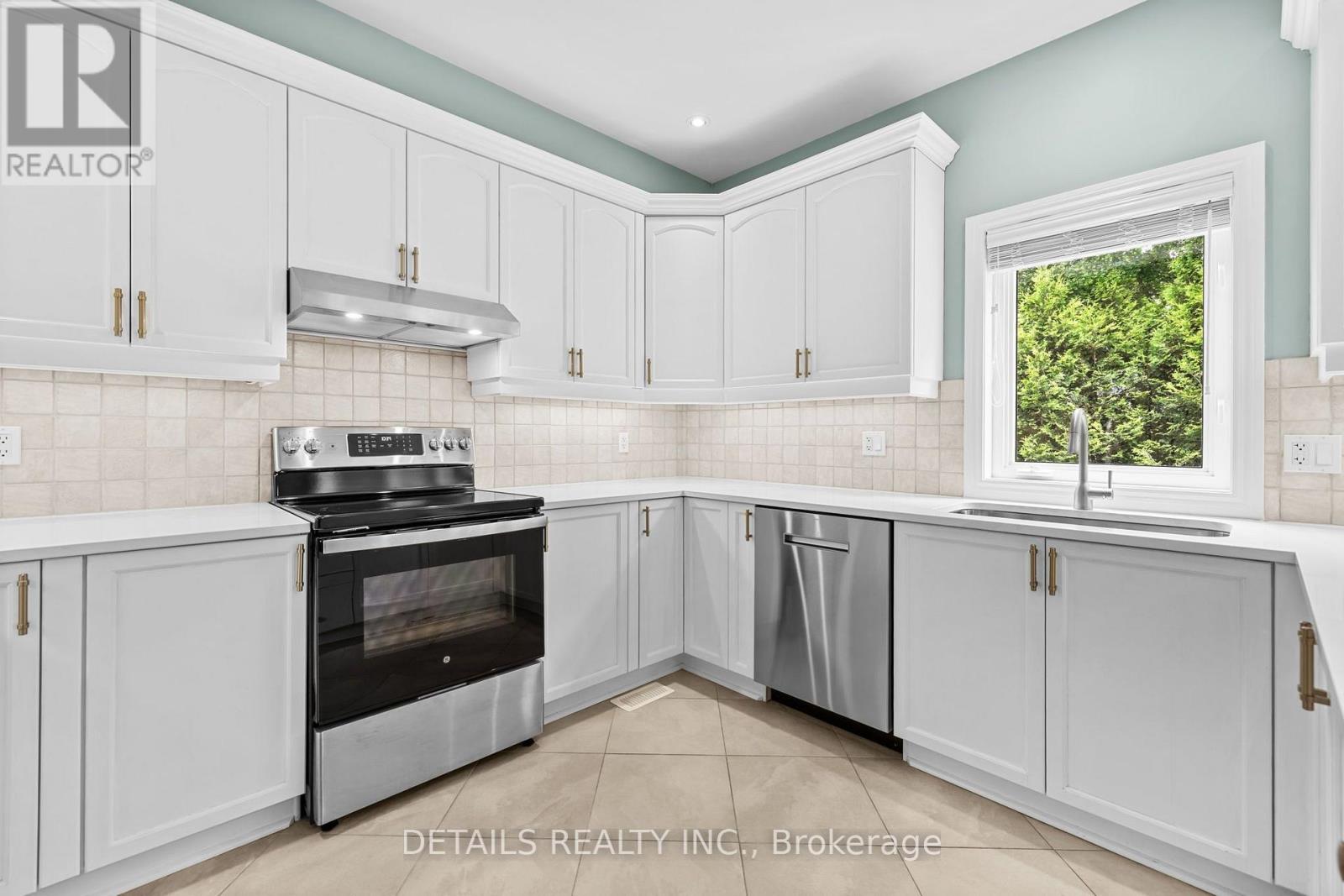 30 Cedar Valley Drive, Ottawa, Ontario  K2M 3A1 - Photo 11 - X13574824