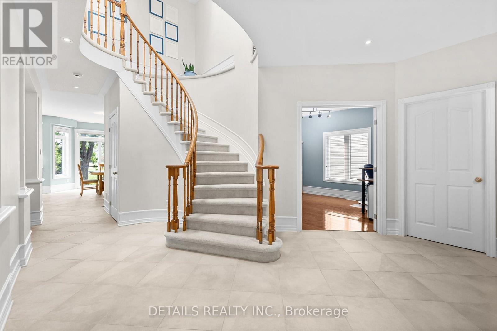 30 Cedar Valley Drive, Ottawa, Ontario  K2M 3A1 - Photo 4 - X13574824