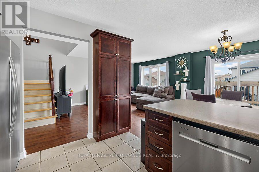 266 Mica Crescent, Clarence-Rockland, Ontario  K4K 0E2 - Photo 8 - X13574914