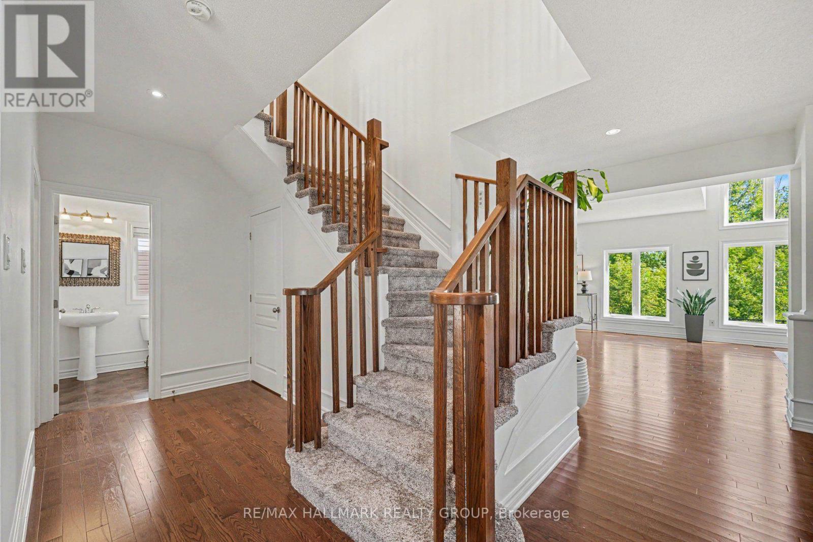 938 Wildcarrot Crescent, Ottawa, Ontario  K1V 2M6 - Photo 7 - X13574916
