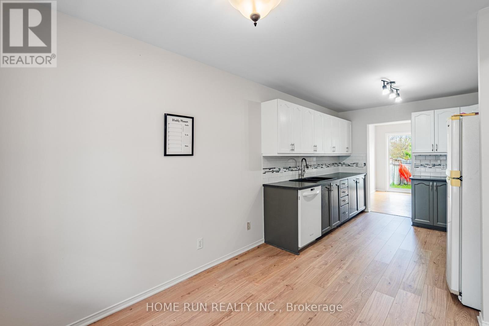182 Windhurst Drive, Ottawa, Ontario  K2G 6J4 - Photo 6 - X13574930