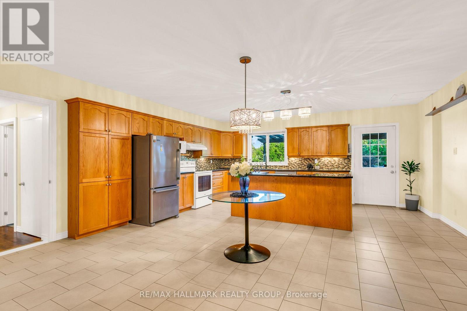 7316 Flewellyn Road, Ottawa, Ontario  K2S 1B6 - Photo 17 - X13574934