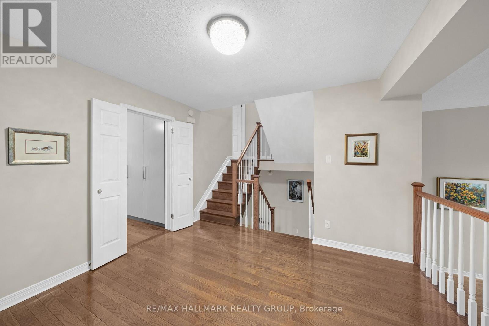 44 Dunbarton Court, Ottawa, Ontario  K1K 4L4 - Photo 11 - X13574952