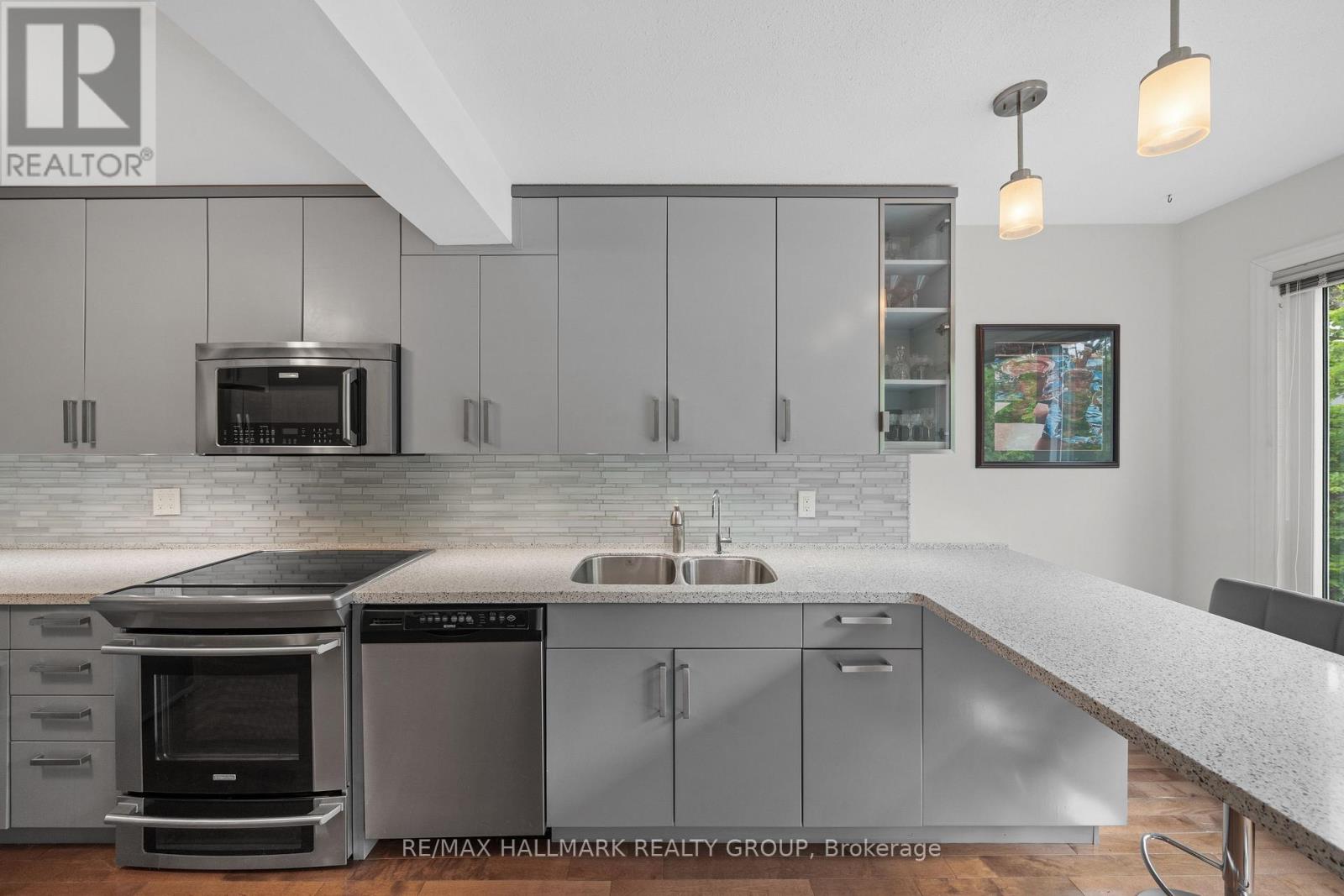 44 Dunbarton Court, Ottawa, Ontario  K1K 4L4 - Photo 18 - X13574952