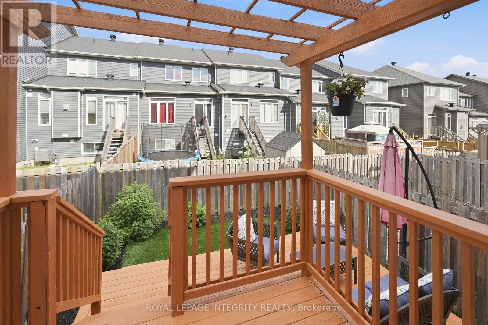 300 Rolling Meadow Crescent, Ottawa, Ontario  K1W 0A7 - Photo 36 - X13575214