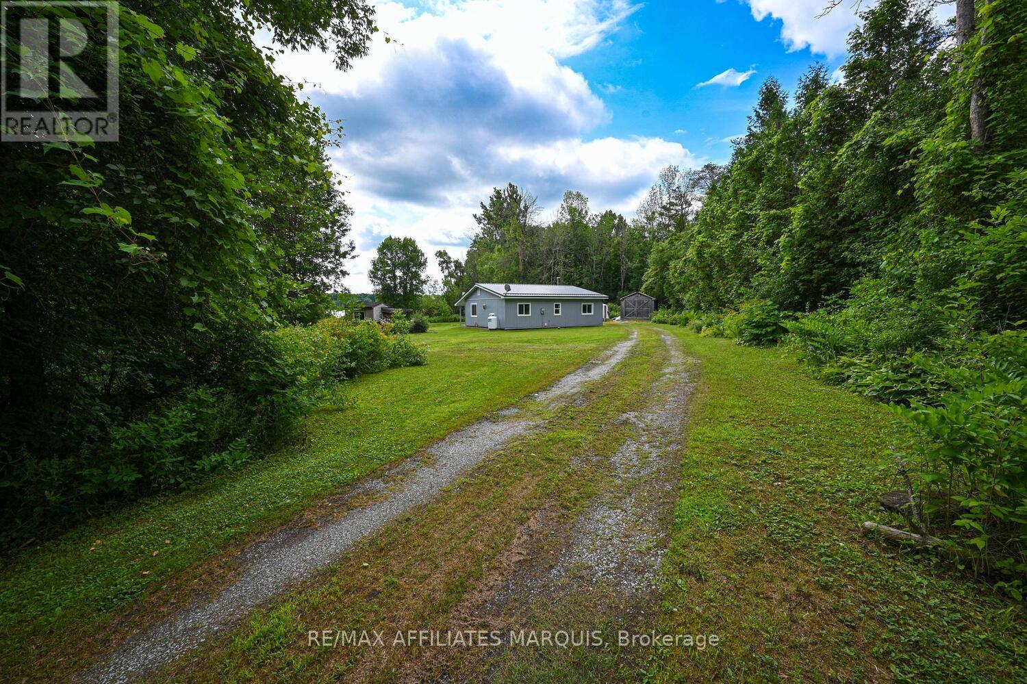 103 County 8 Road, Elizabethtown-Kitley, Ontario  K0E 1Y0 - Photo 6 - X13575546