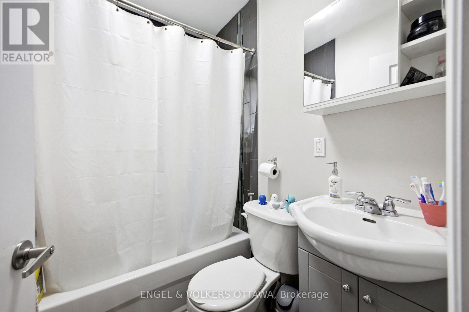 287 St Laurent Boulevard, Ottawa, Ontario  K1K 2Z3 - Photo 18 - X13575656
