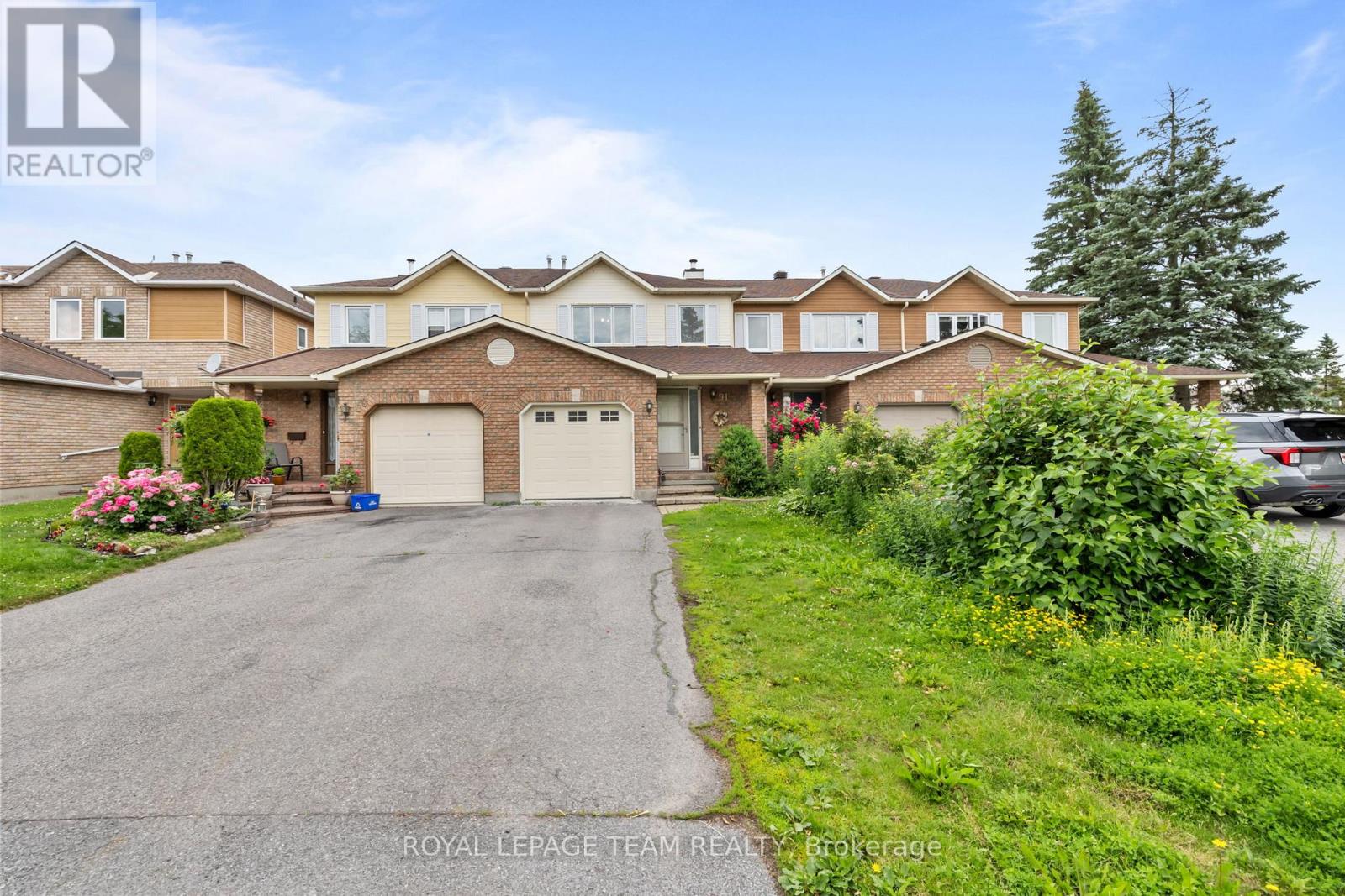 91 Winnegreen Court, Ottawa, Ontario  K1G 5S4 - Photo 1 - X13575676