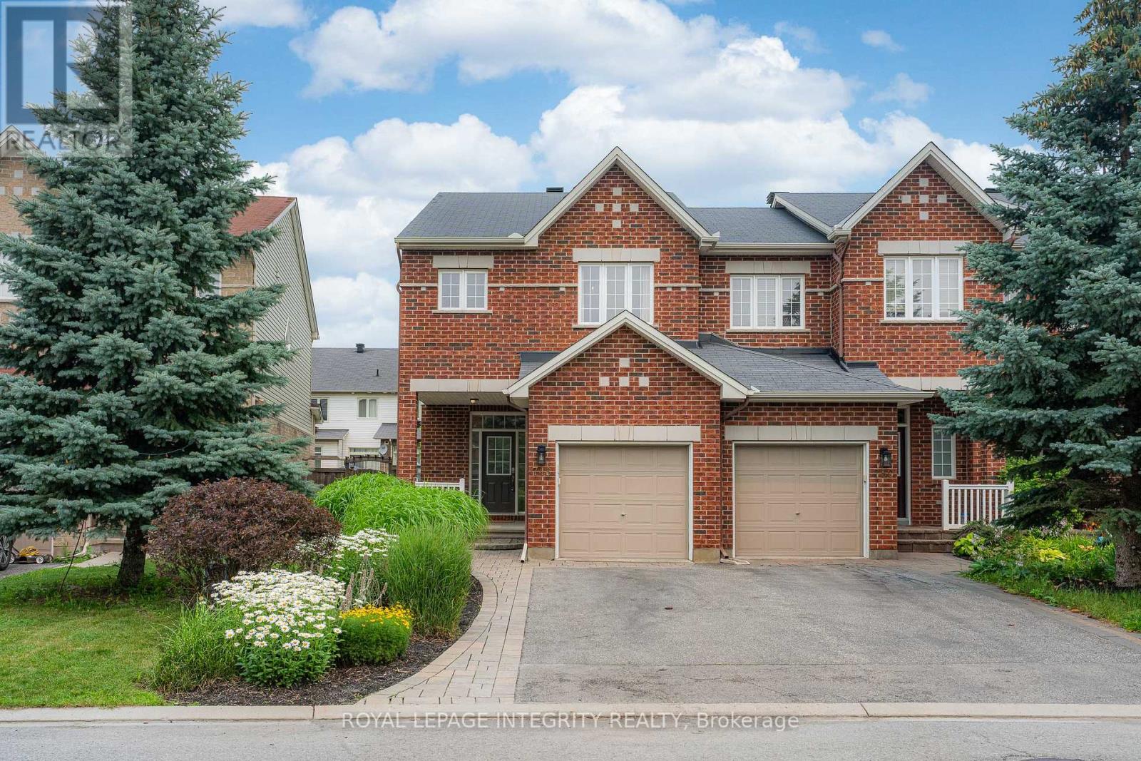 748 Bowercrest Crescent, Ottawa, Ontario  K1V 2M3 - Photo 1 - X13575810