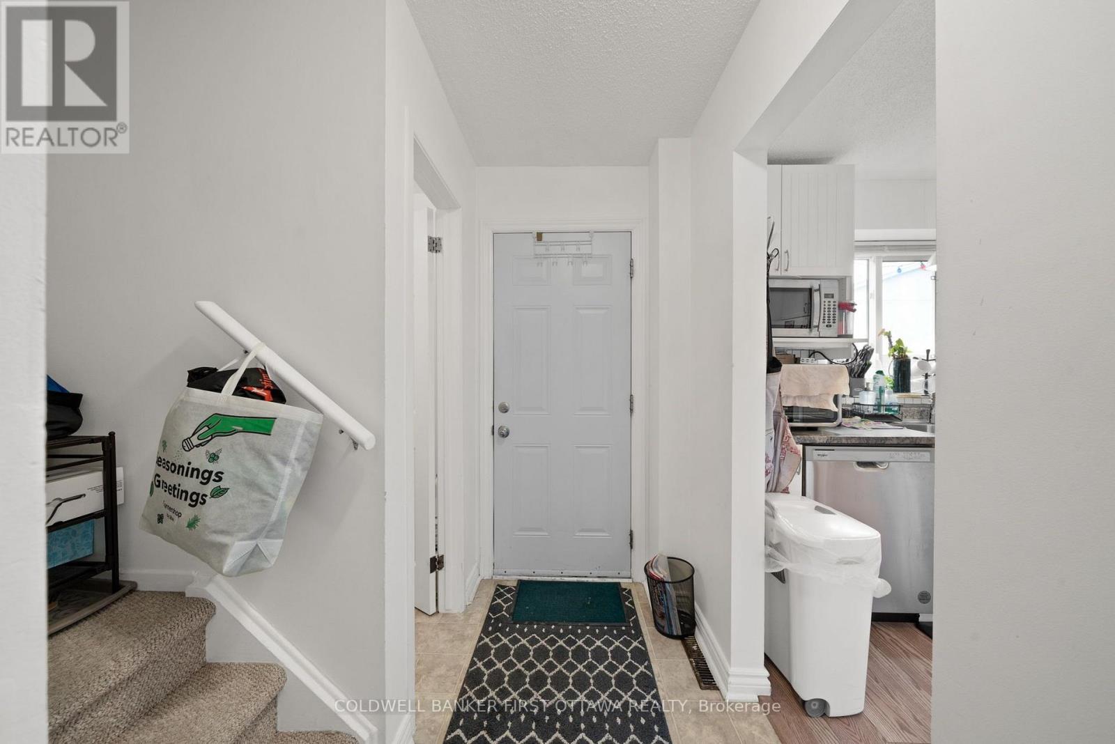 19 - 158 Barrow Crescent, Ottawa, Ontario  K2L 2J1 - Photo 5 - X13575832
